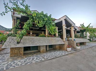 Adriana Apartments