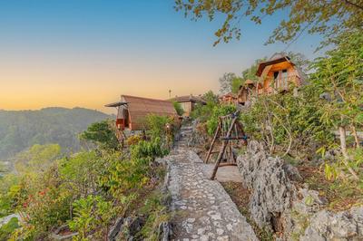 Baron Beach Bungalow