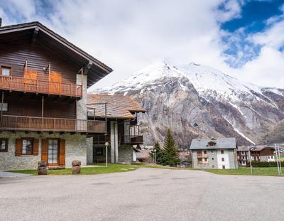 [Aosta - La Thuile] - Condominio Rolland