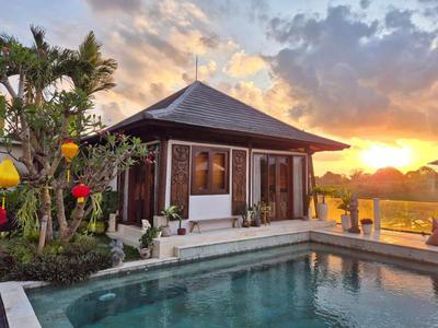 Private room with sunset and rice terraces view