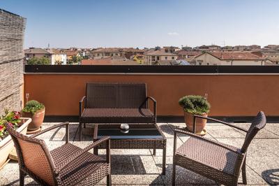 Verona Expo Suite
