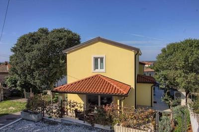 Ferienhaus mit Privatpool für 8 Personen ca 120 qm in Mugeba, Istrien Istrische Riviera - b54843