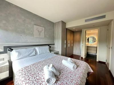 Bright 2 Bedroom Apartment with 2 Terraces Pool and Parking near Diagonal Mar Beach