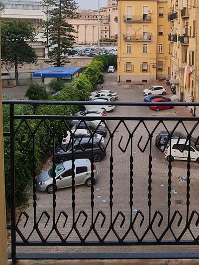 Appartamento climatizzato, wifi e Posto auto gratuito