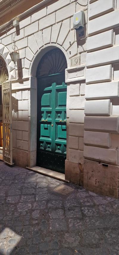 Casa Mandes Spanish Steps