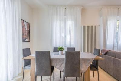 Mutina LuxLife Home close to Center - Free Parking