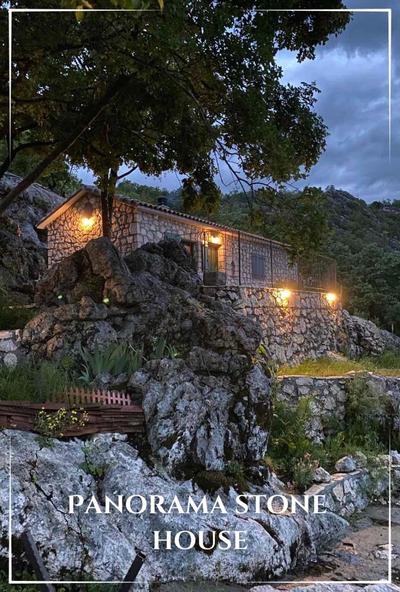 Panorama Stone Houses - Skadar Lake