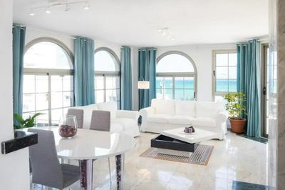 THE BAXMAN SUITE - A suite on the shore