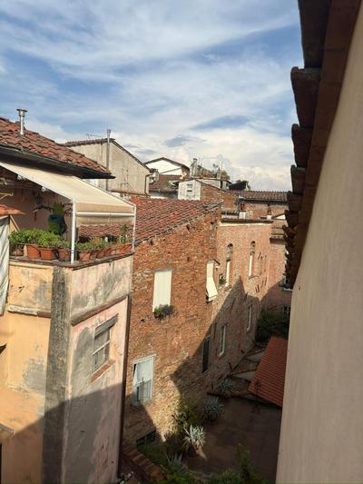 La Casa Del Galletto - At The Top Of The City