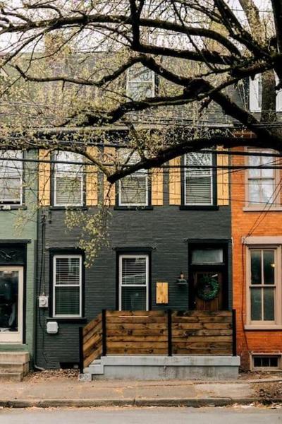 Stunning 5 BR -Heart of Downtown