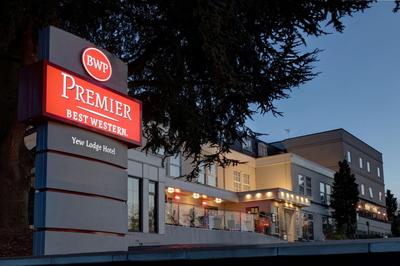 Crowne Plaza East Midlands Airport by IHG