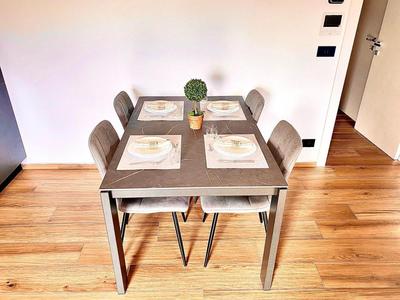 Appartamento moderno con giardino