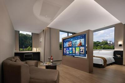 Guanran Hotel - Yongningmen Subway Station