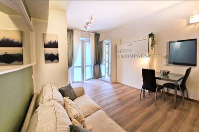 Genovesi Chic Studio - Affori Station