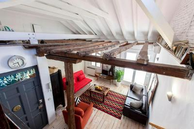 Penthouse with terrace heart of the city