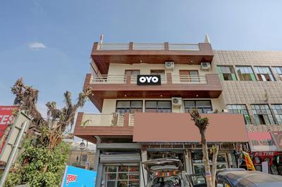 Hotel O Royal Residency