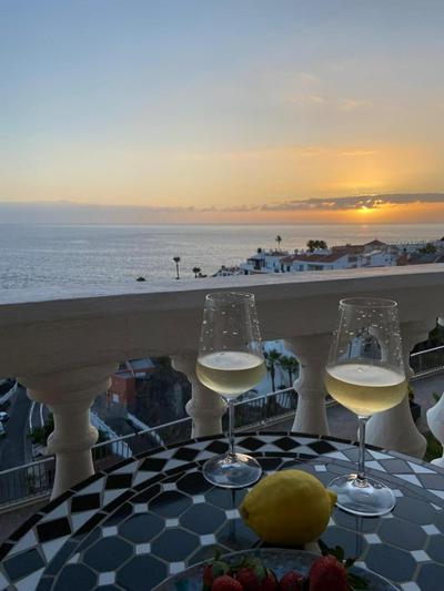 Sunset apartment