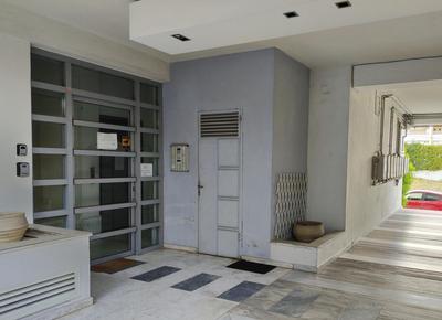 Homely flat near airport