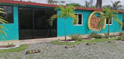 Hotel La Cueva del Pirata