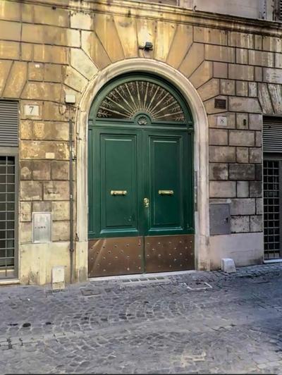 Sweet Navona Duplex Apartment
