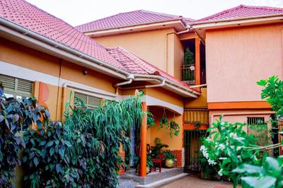 Mosai grill bar, restuarant and Accommodation