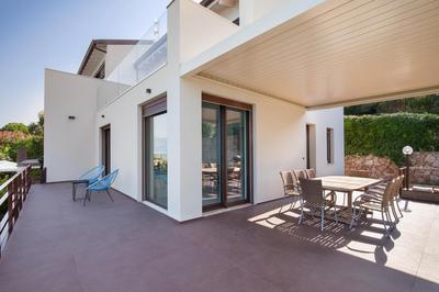 Casa Willhelm-Piscina e vista lago