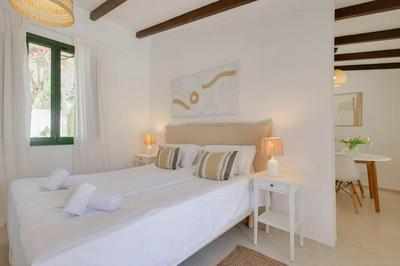 LLORENÇ 1 auf Finca Zenara, Doppelzimmer mit Bad, XXl Pool, Gemeinschaftsküche, WIFI, AC, Yoga