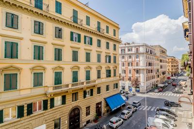 "Domus Ottaviano" - Retrò Apt in Vaticano