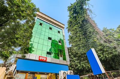 OYO 70123 Hotel Victoria