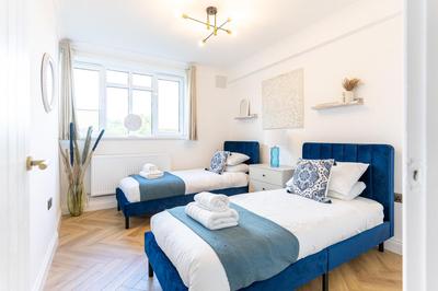 Boutique and Stylish 4 Bed in Central London