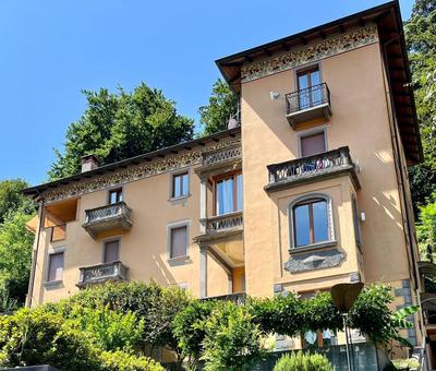 5 minuti dal Lago - Villa in Centro Omegna