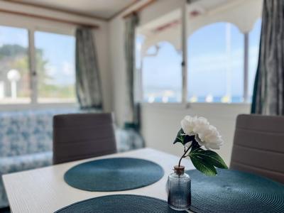 Bungalow 2 vista mare parking