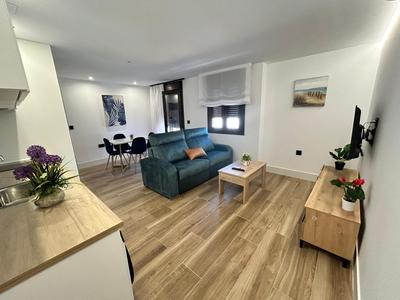 2C Apartamento Juan Robledo centro ciudad