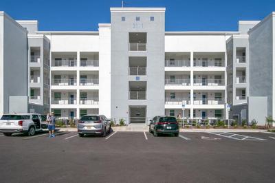 Modern Storey Lake Resort Disney Orlando 3171-301
