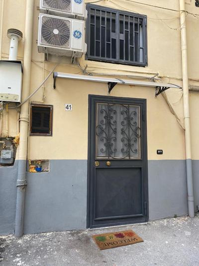 CasAntonella photo 2