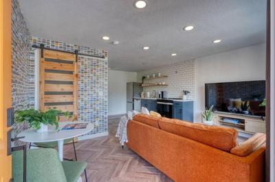 Stay Portland - The Perfect Retro Portland Retreat - Vintage Shops