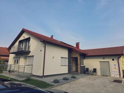Studio Apartman Smiley
