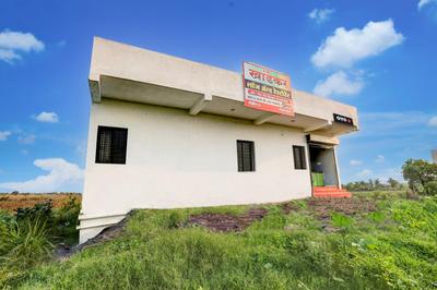 SPOT ON Khandekar Lodge and Restaurant