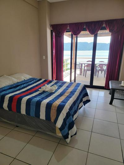 Restaurante y Hostal Romayor