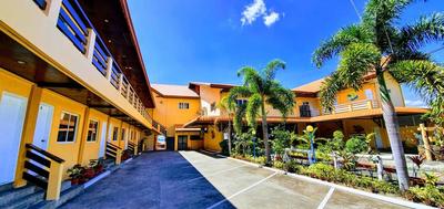 Phi-Phi Beach Resorts & Hotel