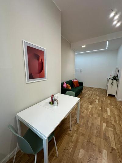 BN Apartment - via Savona