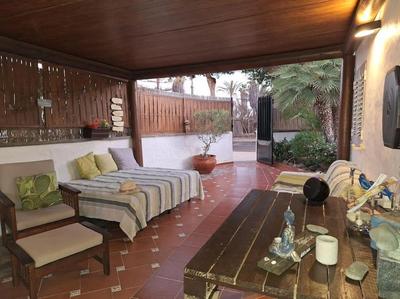 Oasis Los Porches