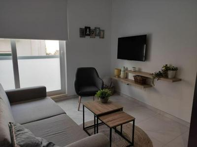 Lovely Modern One Bedroom Studio