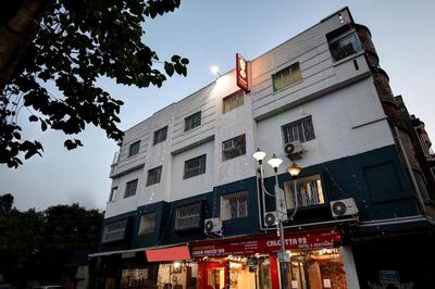 Collection O Lemon Arrow Inn