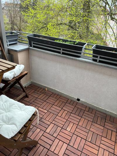 Spacious and Well equipped private room in an apartment