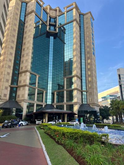 Lindo Flat Particular em Moema em incrível Hotel administrado por gestora americana