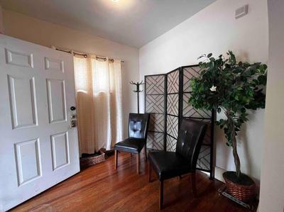 Comfortable 2-Bdrm Spacious Home with Wifi & Patio