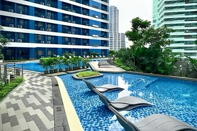 Classic Comfort And style at Makati