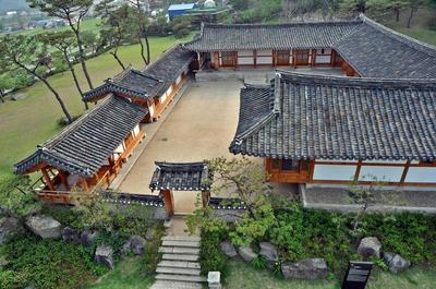 Chosun Royal Family Hotel