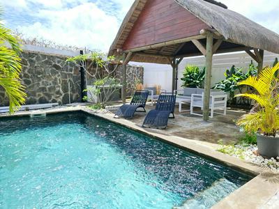 Villa Frangipany - Pereybere - Moderne, Charmante avec Piscine Privée